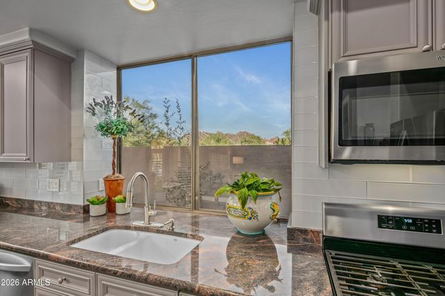 7130 E SIENNA BOUQUET Place, Scottsdale, AZ 85266