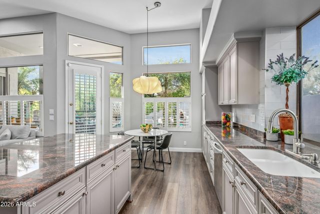 7130 E SIENNA BOUQUET Place, Scottsdale, AZ 85266