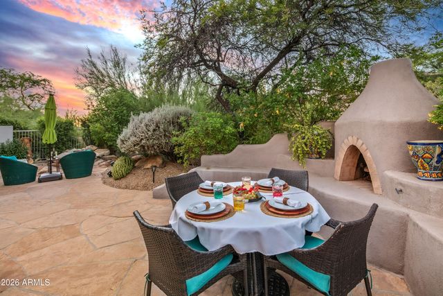 7130 E SIENNA BOUQUET Place, Scottsdale, AZ 85266