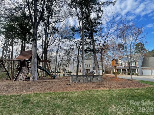 5626 Mcdowell Run Drive, Huntersville, NC 28078