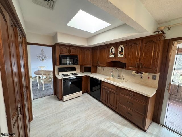 1 Gray Terr, Woodland Park, NJ 07424