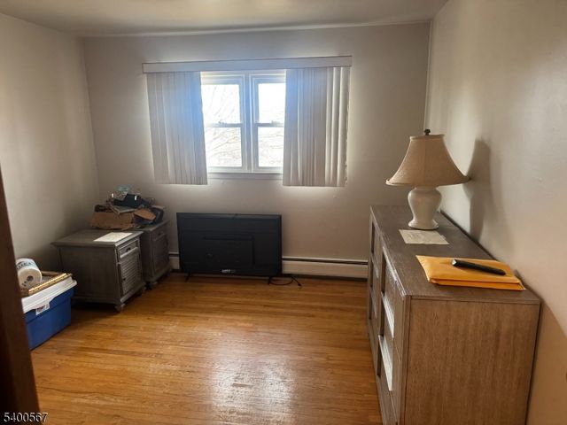 1 Gray Terr, Woodland Park, NJ 07424