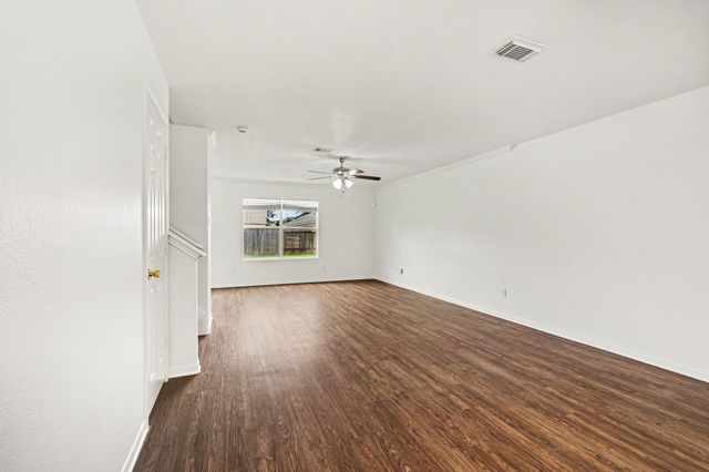 3218 Clipper Winds Way, Houston, TX 77084