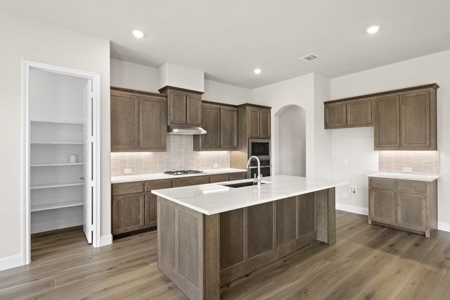 228 Mountain Laurel Drive, Waxahachie, TX 75165