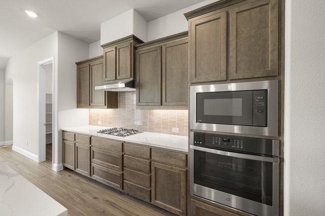 228 Mountain Laurel Drive, Waxahachie, TX 75165
