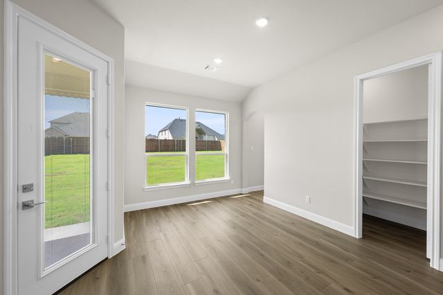 228 Mountain Laurel Drive, Waxahachie, TX 75165