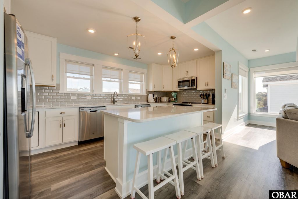 Image 5 of property listing at 984 Cruz Bay Court Lot 33, Corolla, NC 27927