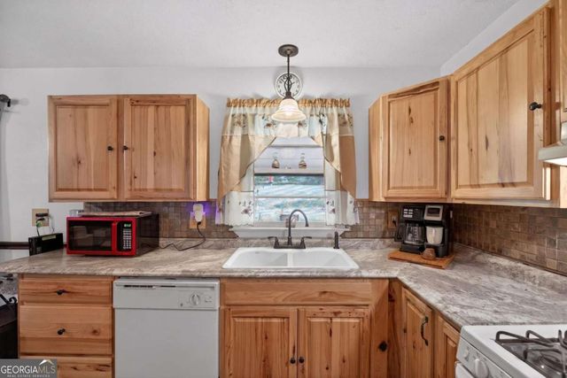 3092 Hicks Road SW, Marietta, GA 30060