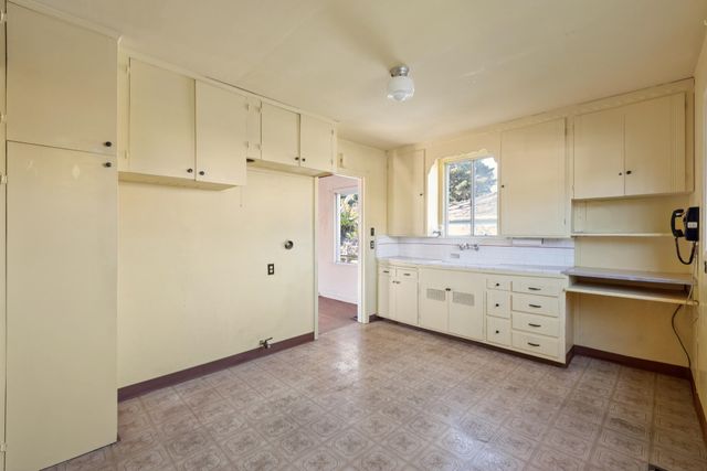 725 Pomona Ave, El Cerrito, CA 94530