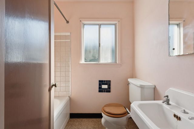 725 Pomona Ave, El Cerrito, CA 94530