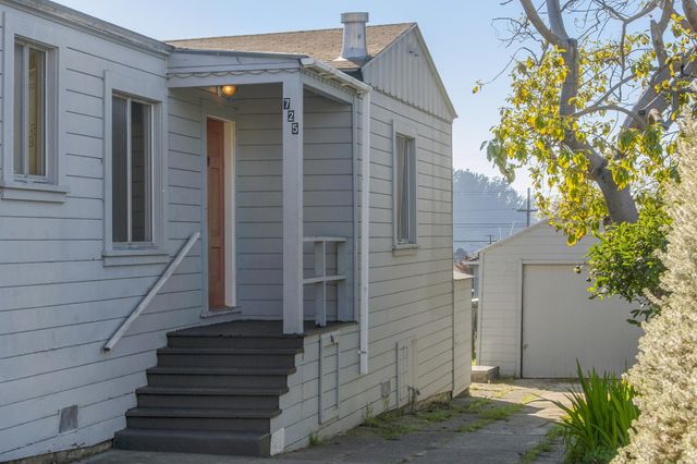 725 Pomona Ave, El Cerrito, CA 94530