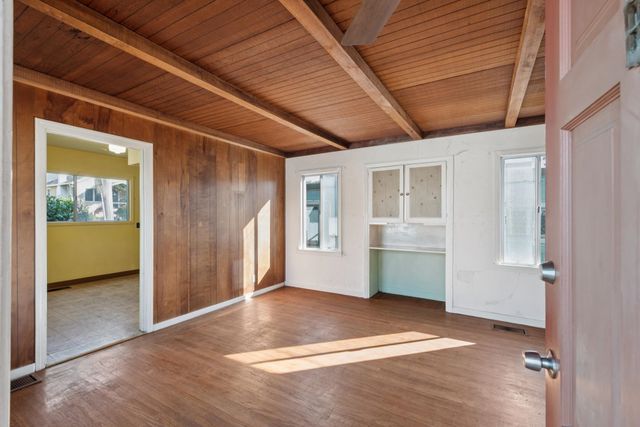 725 Pomona Ave, El Cerrito, CA 94530