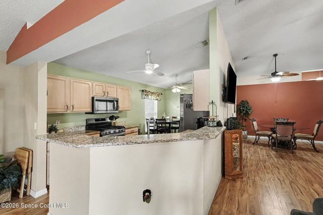 1216 White Oak Circle, Melbourne, FL 32934
