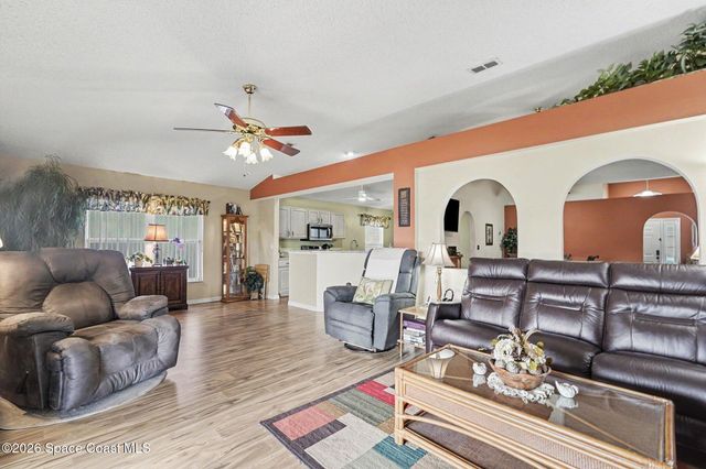 1216 White Oak Circle, Melbourne, FL 32934