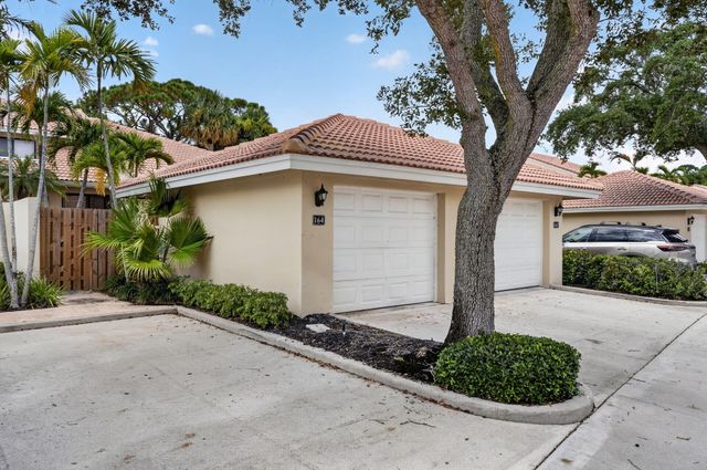 164 Old Meadow Way, Palm Beach Gardens, FL 33418