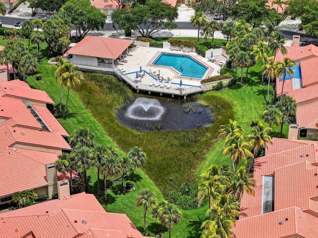 164 Old Meadow Way, Palm Beach Gardens, FL 33418