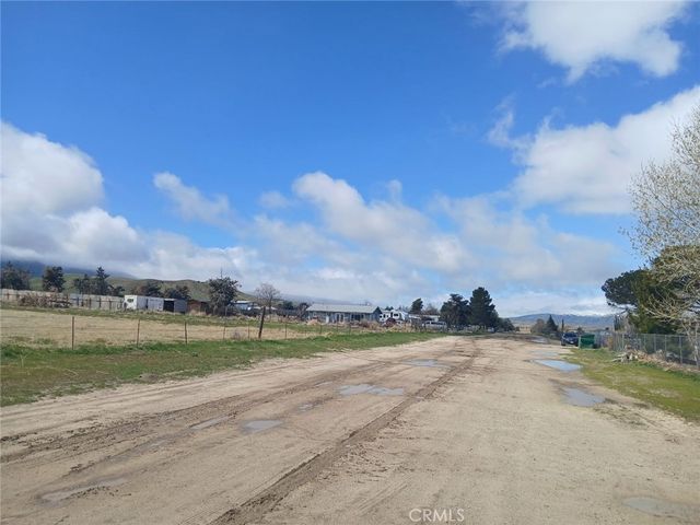 28216 Benjie Way, Lancaster, CA 93536