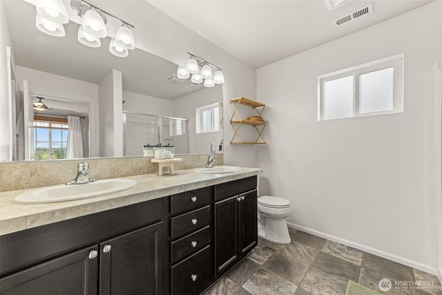 6717 Birdseye Ave NE, Lacey, WA 98516
