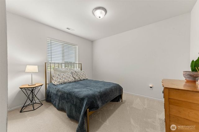 6717 Birdseye Ave NE, Lacey, WA 98516
