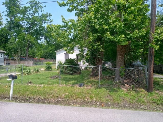 9606 Irby Street, Houston, TX 77088