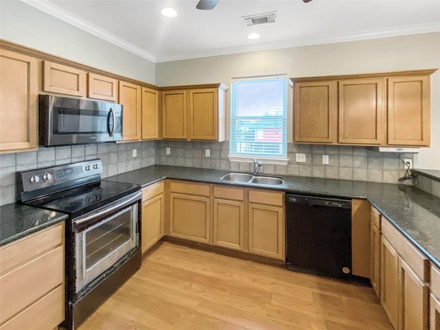 21927 Guadalupe Drive, Galveston, TX 77554
