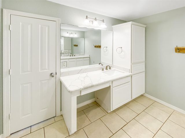21927 Guadalupe Drive, Galveston, TX 77554
