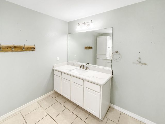 21927 Guadalupe Drive, Galveston, TX 77554
