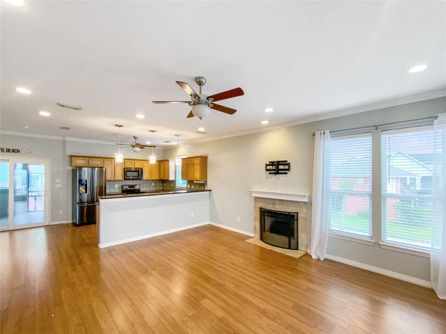 21927 Guadalupe Drive, Galveston, TX 77554