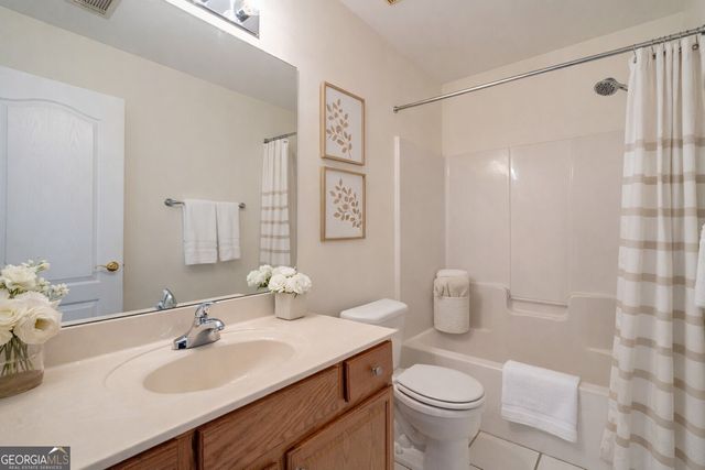 1071 Vanessa Avenue, Bogart, GA 30622