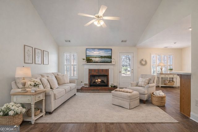 1071 Vanessa Avenue, Bogart, GA 30622