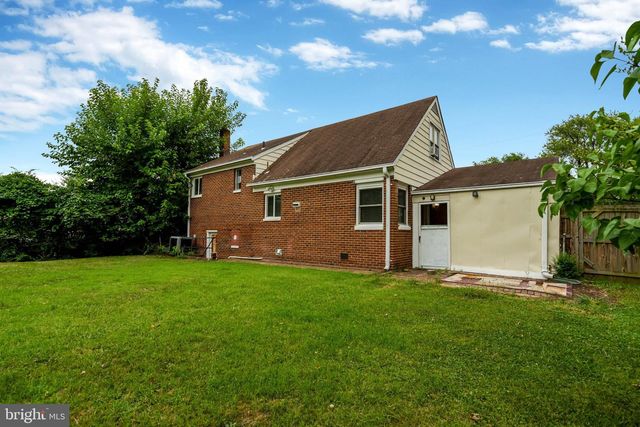 5804 CHANNING RD, Springfield, VA 22150