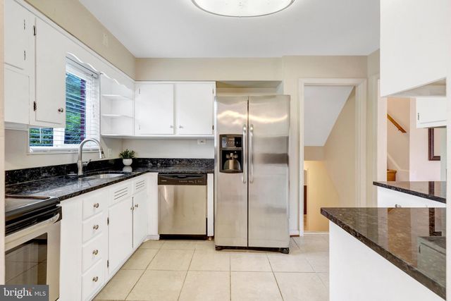 5804 CHANNING RD, Springfield, VA 22150