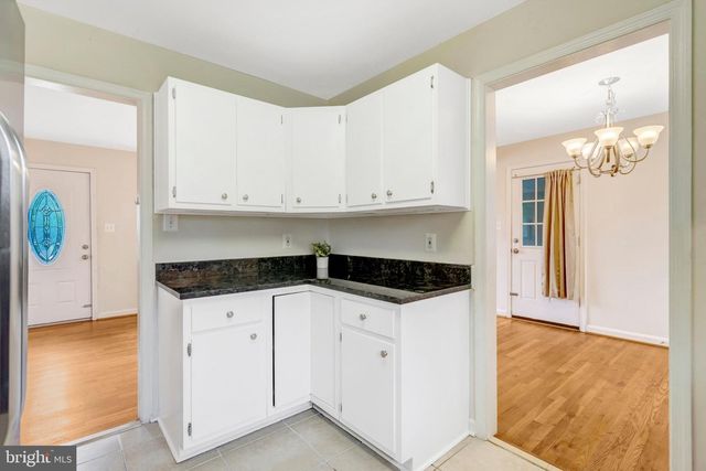 5804 CHANNING RD, Springfield, VA 22150