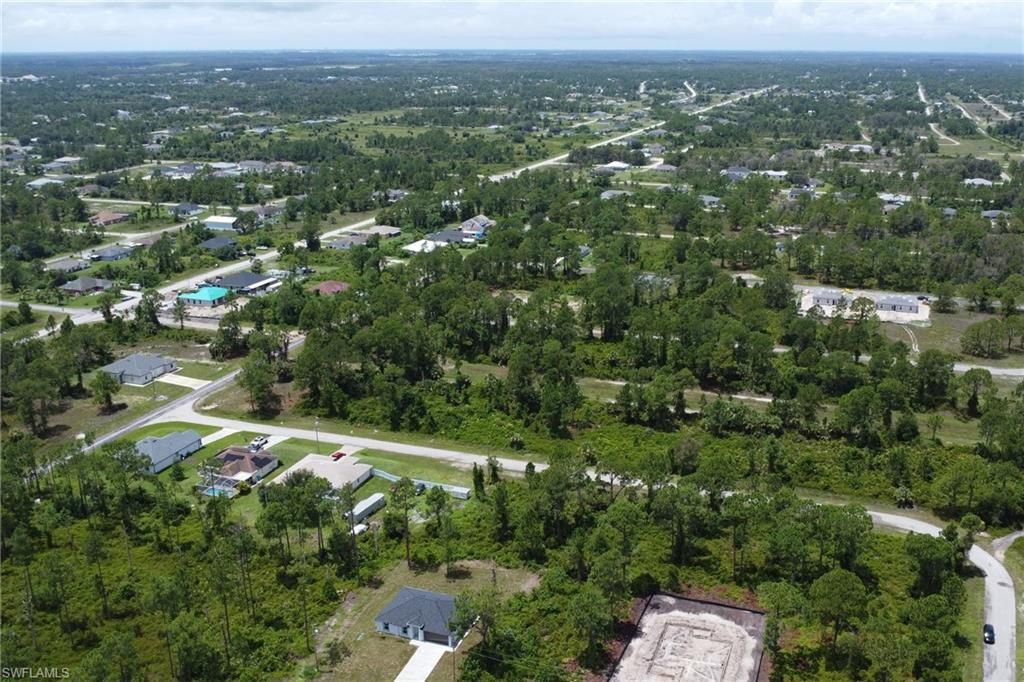 726 Pinecastle DR, LEHIGH ACRES, FL 33974 — photo 5