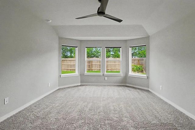 5122 Harvest Season Lane, Pearland, TX 77584