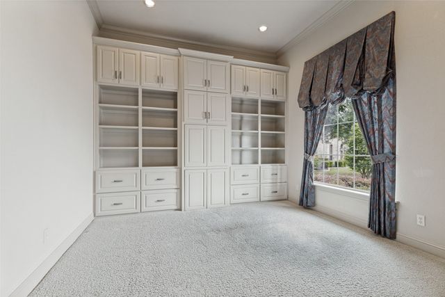 2213 Clear Creek Drive, Weatherford, TX 76087