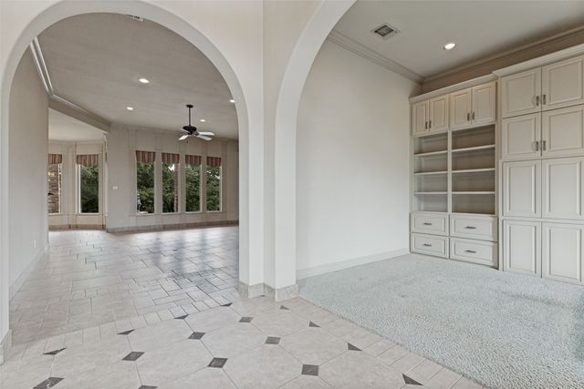 2213 Clear Creek Drive, Weatherford, TX 76087