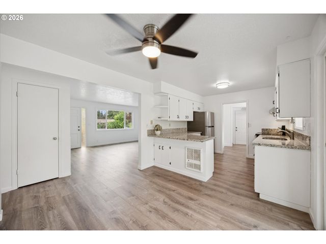 1119 Ne 109TH St, Vancouver, WA 98685