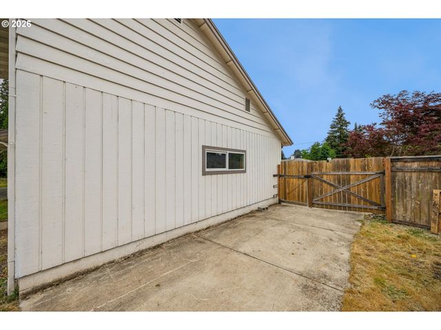 1119 Ne 109TH St, Vancouver, WA 98685