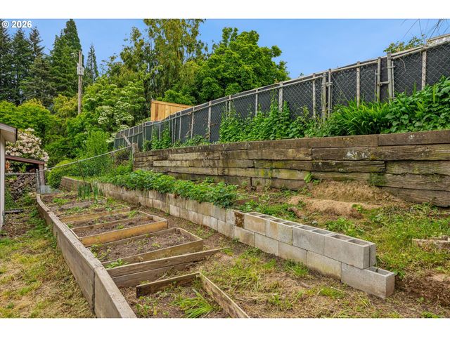 1119 Ne 109TH St, Vancouver, WA 98685