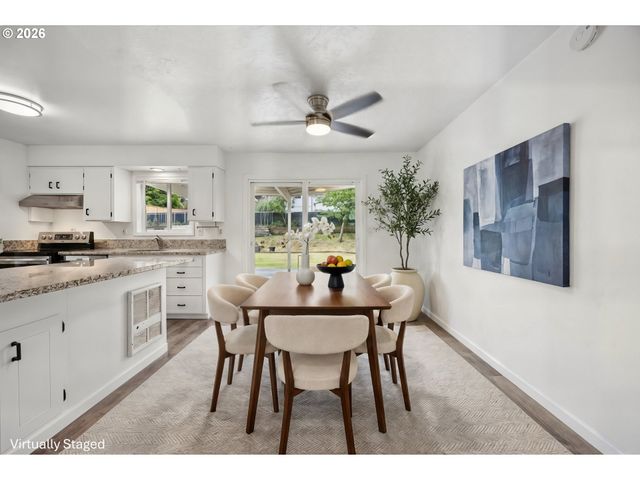 1119 Ne 109TH St, Vancouver, WA 98685