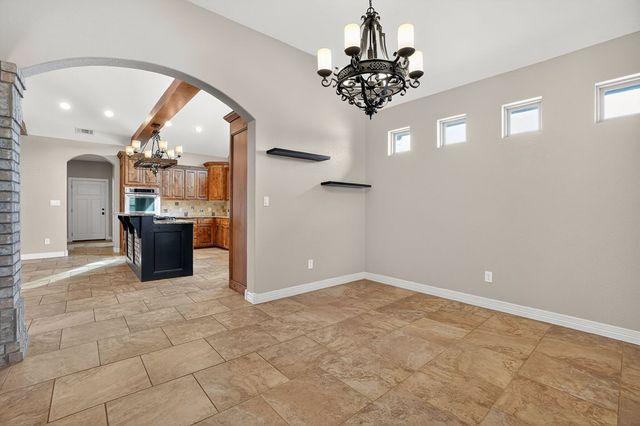 5900 Llano, Midland, TX 79707