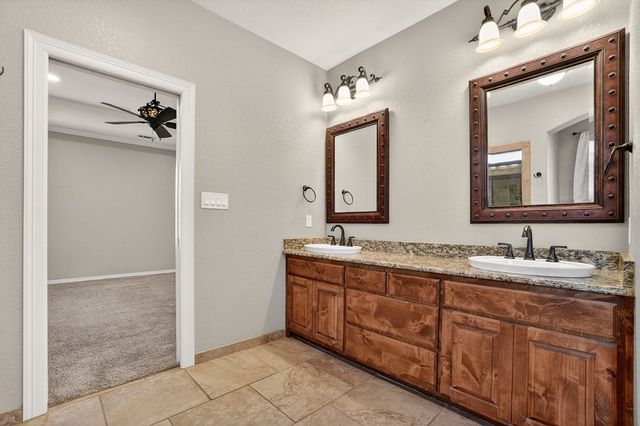 5900 Llano, Midland, TX 79707