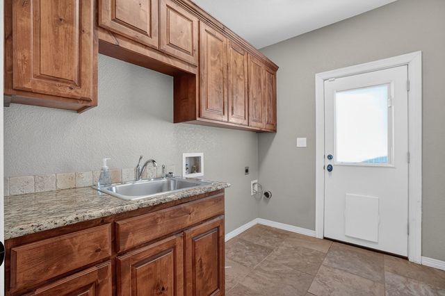 5900 Llano, Midland, TX 79707