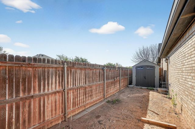 5900 Llano, Midland, TX 79707