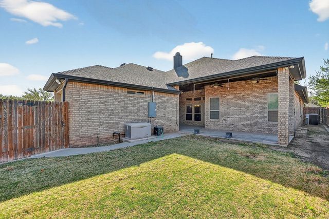 5900 Llano, Midland, TX 79707
