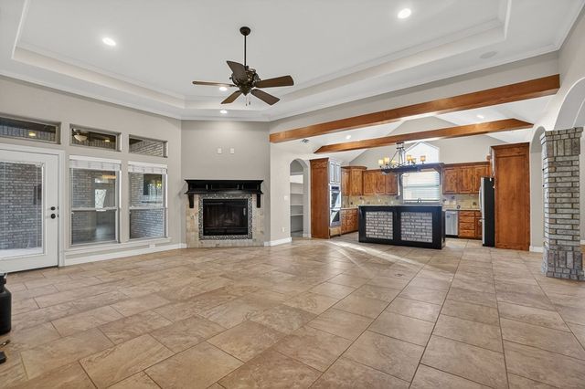 5900 Llano, Midland, TX 79707