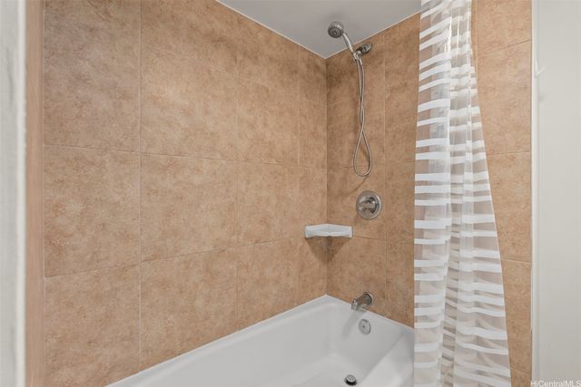 725 Kihapai Place A2, Kailua, HI 96734