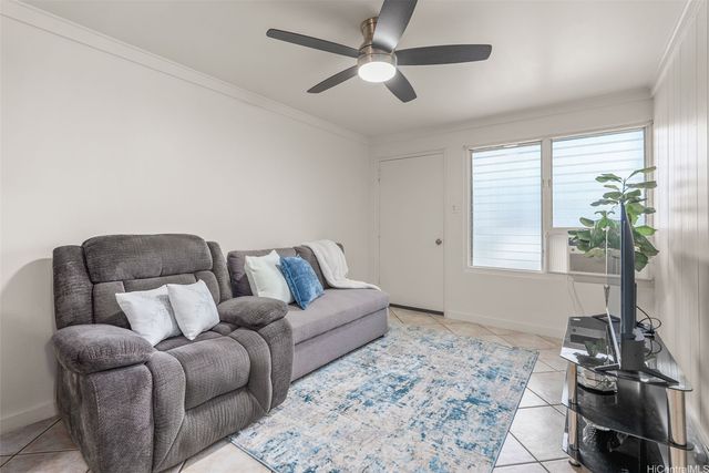 725 Kihapai Place A2, Kailua, HI 96734