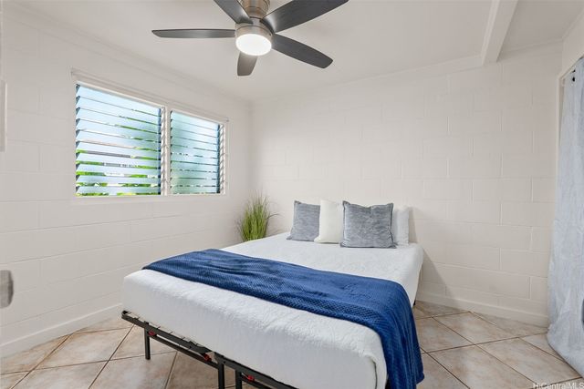 725 Kihapai Place A2, Kailua, HI 96734
